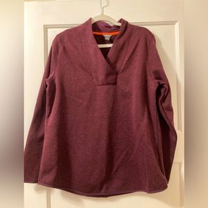 Eddie Bauer Sweater feel top
